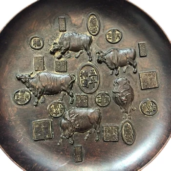 Коллекция старинных бронзовых изделий: Старинные предметы сельской местности, изготовленные во времена правления Цяньлуна династии Цин, с изображением Пяти богов-быков Пи