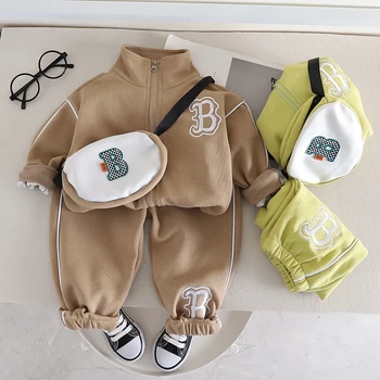 Осенний рюкзак 2023 года, детская одежда из трех предметов, комплект толстовки, повседневная мода для малышей 12345 лет
